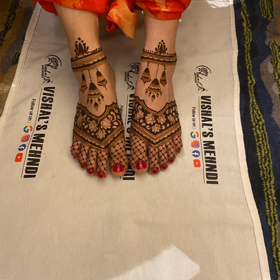 Mehandi Artist Vaishali